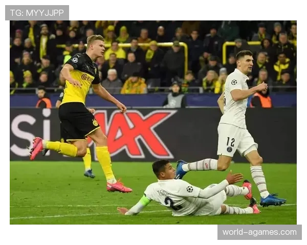 哈兰德与罗纳尔多（大罗）足球天赋表现差距全维度分析